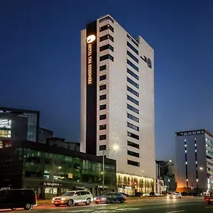 호텔 디자이너스 홍대 **