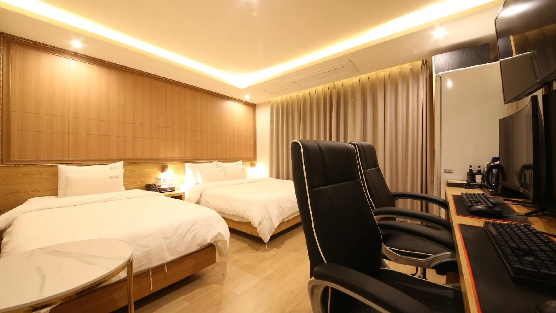 Hotel Prima Пусан