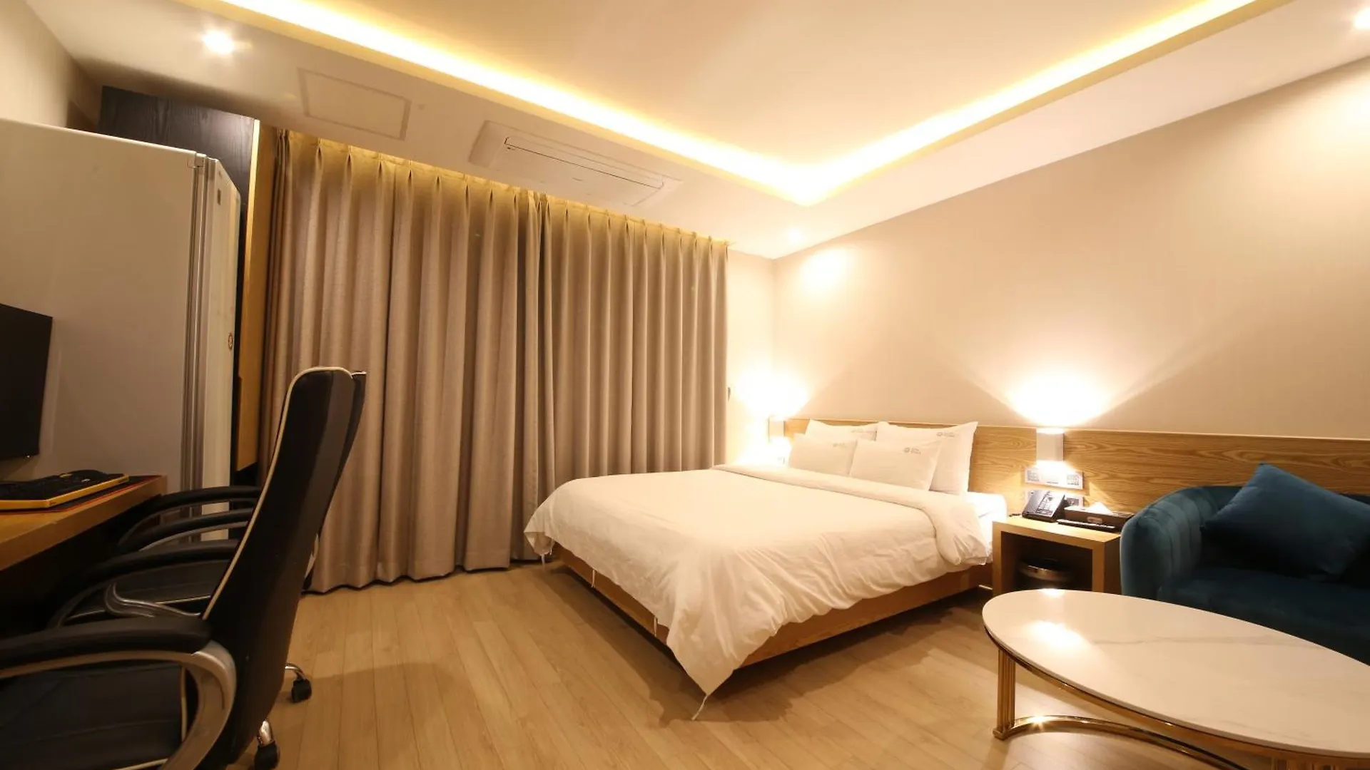 Hotel Prima Пусан