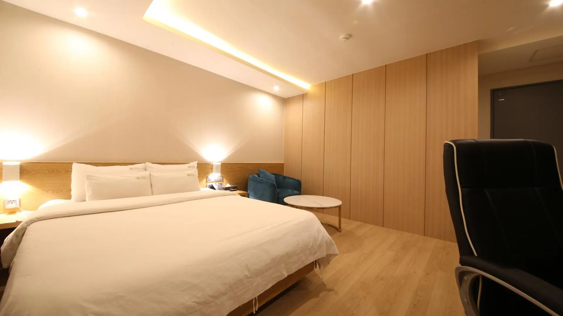 Hotel Prima Пусан Южная Корея